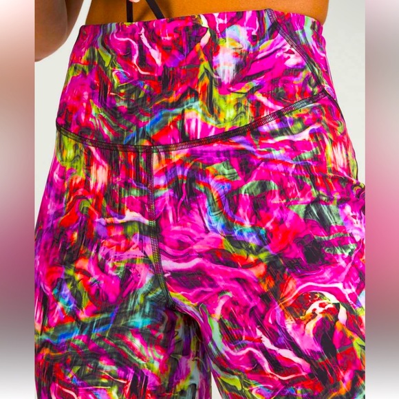 LULULEMON FAST AND FREE HR TIGHT 25”NWT - Picture 3 of 7